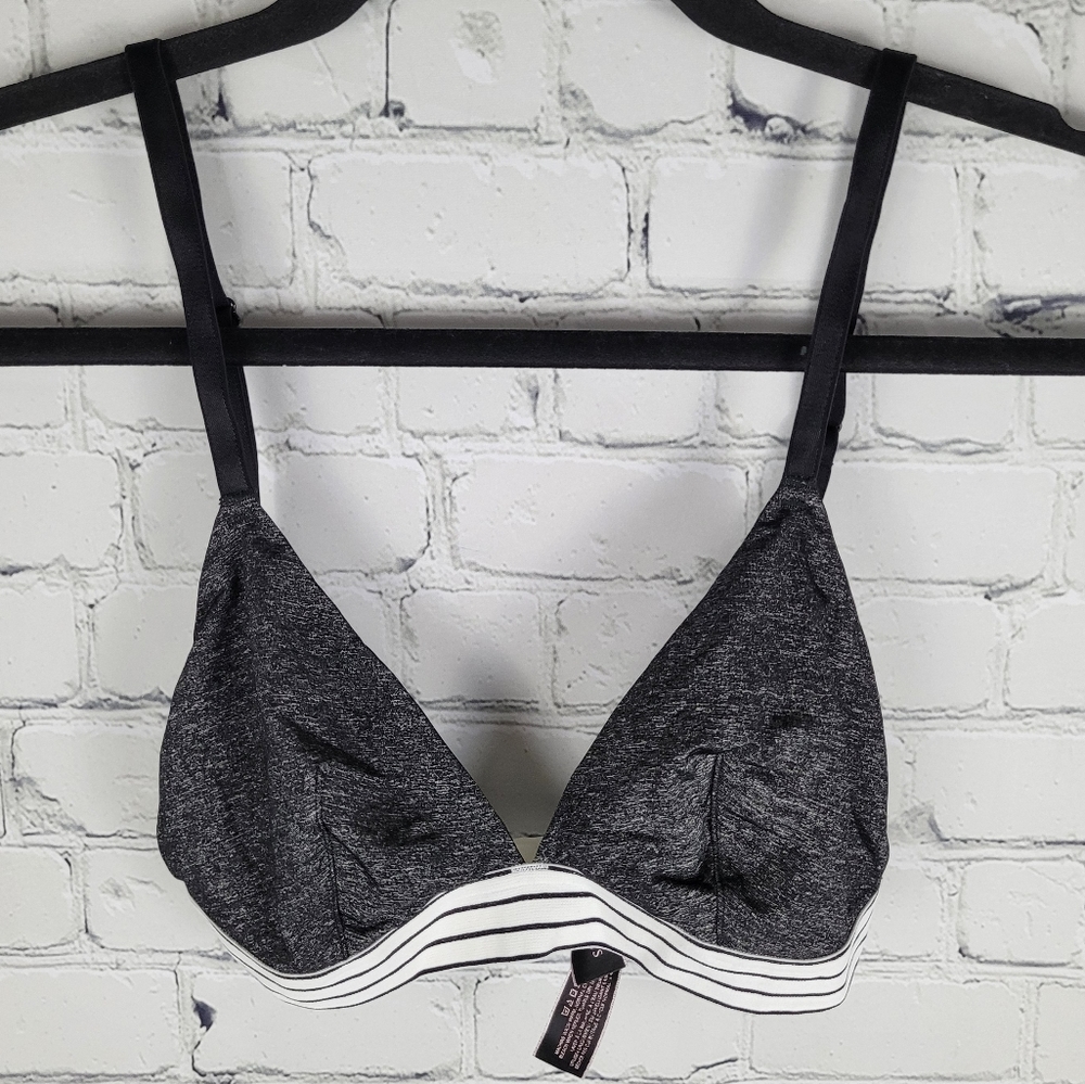 VICTORIA'S SECRET | adjustable bralette